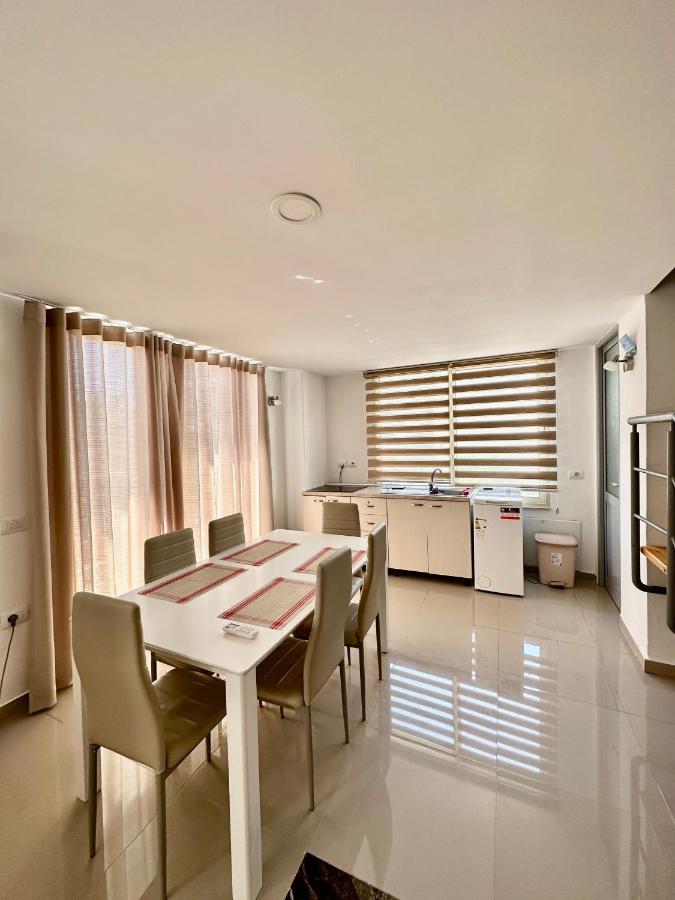 Shkreli Apartments Sarande Bagian luar foto