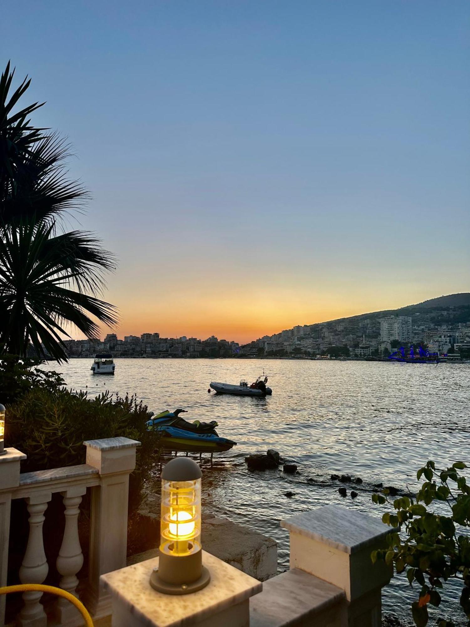 Shkreli Apartments Sarande Bagian luar foto